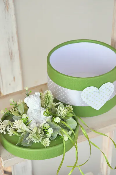 Darčekový box s kvetinovým vrchnákom, priemer 15cm – foto 2